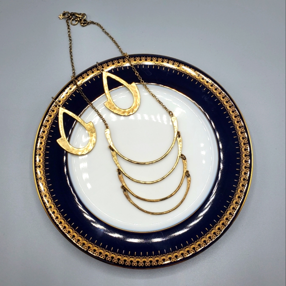 Earrings and Necklace Set